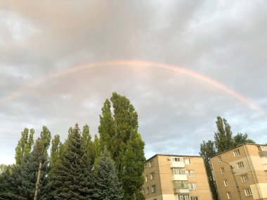 Gökkuşağında gökkuşağı