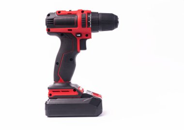 beyaz zemin üzerinde elektrikli tornavida