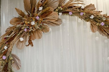 Dekorasyon kurumuş çiçeklerden yapılmıştır. Boşluğu kopyala, 