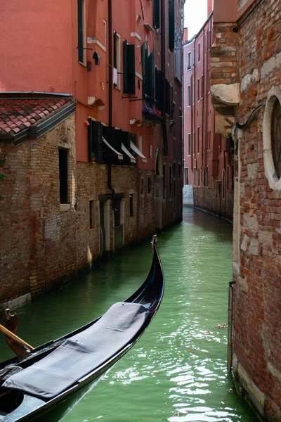 Venedik Antik Güzel Romantik Turistik Bir Cazibe Kanalları Gondolları Olan — Stok fotoğraf