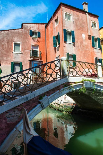 Венеция Древний Красивый Романтический Туристический Город Каналами Мостами Старыми Зданиями — стоковое фото