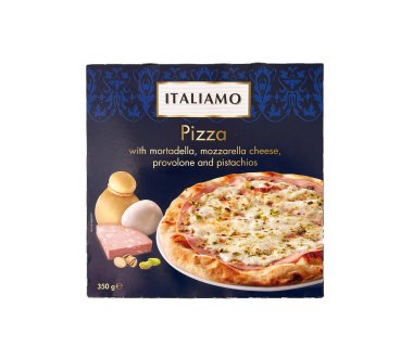 Mortadella, peynir ve şam fıstıklı pizza.