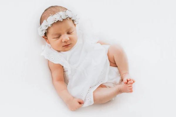 Pasgeboren Baby Meisje Portret Gefotografeerd Studio — Stockfoto