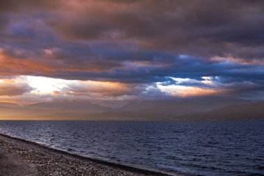 Korint Golf sahasında dramatik Gündoğumu / Günbatımı