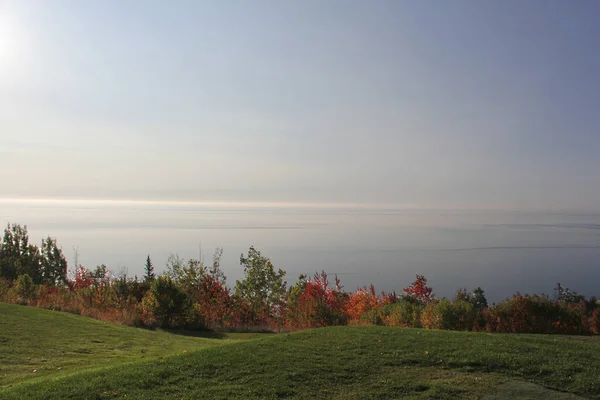 Malerische Golfplätze Der Herbstsaison Mit Panoramablick — Stockfoto