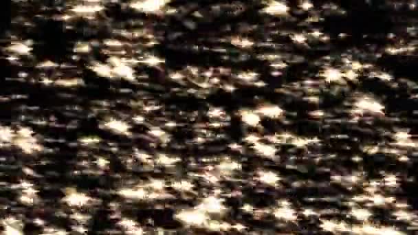 Spiegelung Des Nachthimmels Den Wellen Des Ozeans — Stockvideo