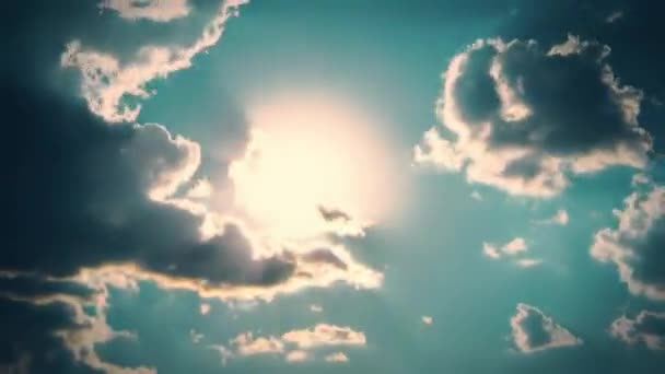 夕阳背景下的天空和云彩4K — 图库视频影像