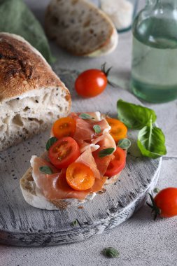 Aperatif öğle yemeği bruschetta sağlıklı yemekler.