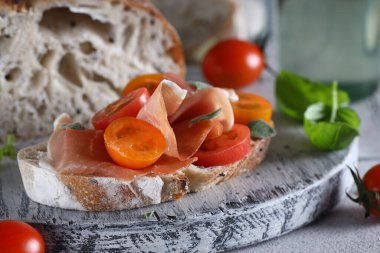 Aperatif öğle yemeği bruschetta sağlıklı yemekler.