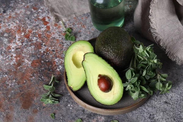 Olgun Organik Avokado Sağlıklı Yiyecekler — Stok fotoğraf