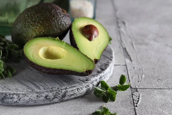 Olgun Organik Avokado Sağlıklı Yiyecekler — Stok fotoğraf