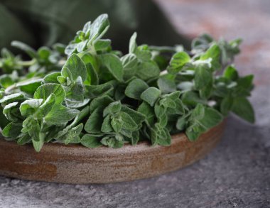 taze yeşil kekik kokulu organik