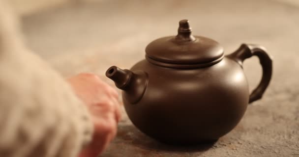 茶壶和杯子为茶礼 — 图库视频影像