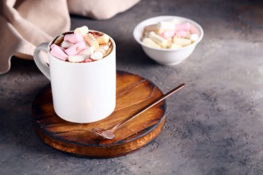 hot chocolate with marshmallows valentines day