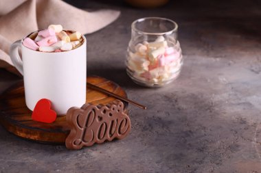 hot chocolate with marshmallows valentines day