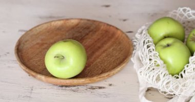 fresh organic natural green apples 