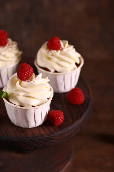 Cupcake Sobremesa Fresca Com Creme Baunilha — Fotografia de Stock