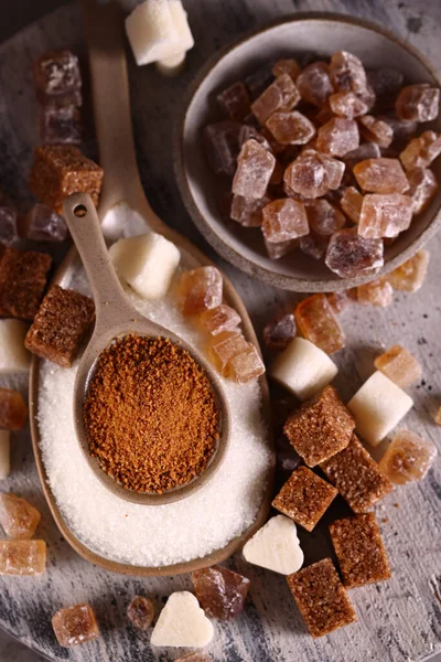 Naturlig Ekologisk Sockersand Och Raffinerat Socker — Stockfoto