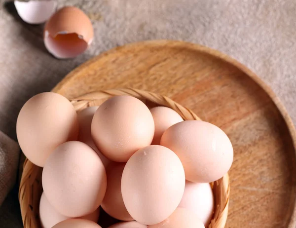 Natural Organic Eggs Wooden Table — Stock Photo, Image