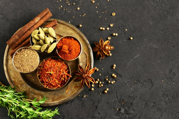 Set Spices Saffron Cardamom Paprika Metal Bowl — Stock Photo, Image