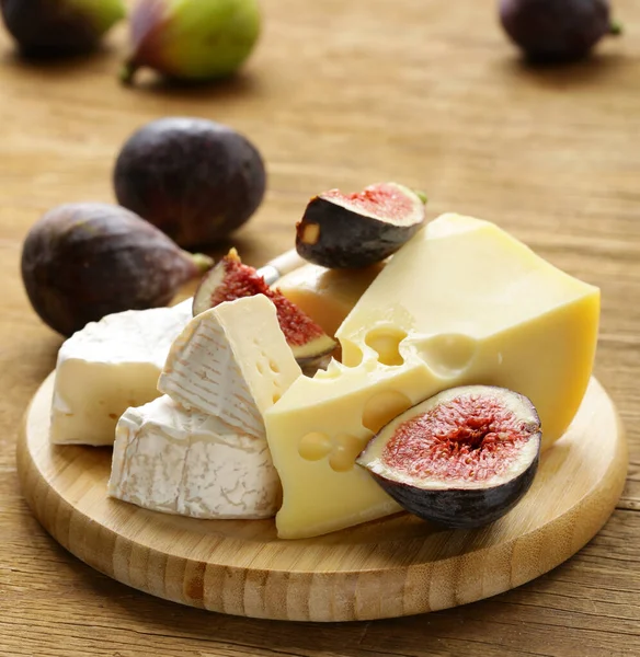 Fresh Figs Cheese Appetizer Wine — Stock Photo, Image