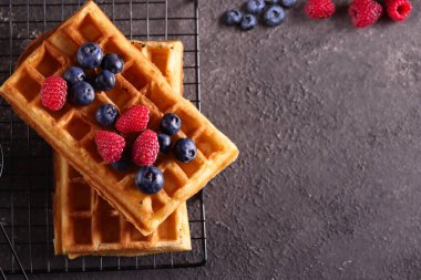 tatlı çilek ile Belçika waffle