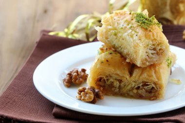 Fındıklı geleneksel Arap tatlı baklavası.