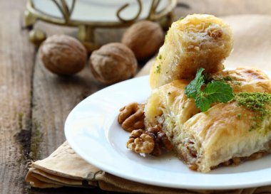 Fındıklı geleneksel Arap tatlı baklavası.