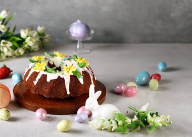 Geleneksel Paskalya ziyafeti.