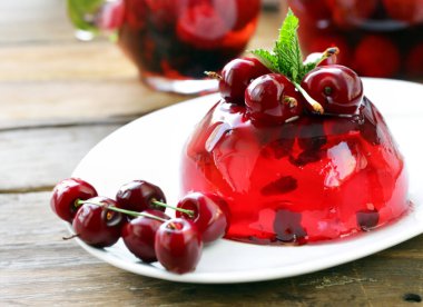 taze böğürtlenli meyve jölesi tatlı kolajeni