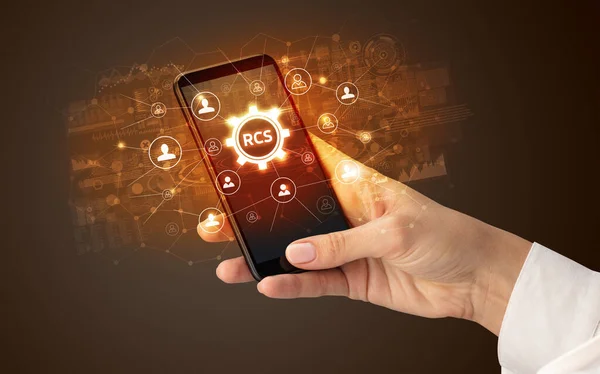 Vrouwelijke Handsmartphone Met Rcs Afkorting Modern Technologieconcept — Stockfoto