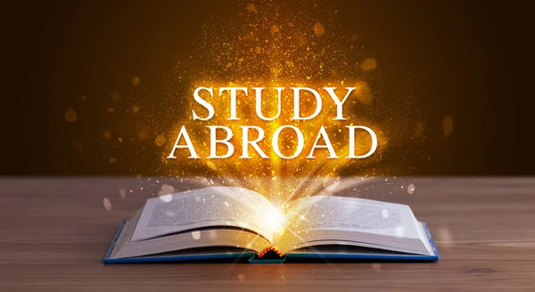 Studium Ausland Einschreibung Aus Einem Offenen Buch Pädagogisches Konzept — Stockfoto