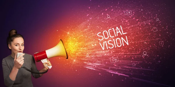 Junge Frau Schreit Lautsprecher Mit Social Vision Aufschrift Social Networking — Stockfoto