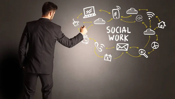 Επιχειρηματίας Που Σχεδιάζει Εικόνες Κοινωνικών Δικτύων Επιγραφή Κοινωνικής Εργασίας Νέα — Φωτογραφία Αρχείου