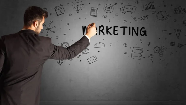 Geschäftsmann Zeichnet Eine Kreative Ideenskizze Mit Marketing Aufschrift Geschäftsstrategie Konzept — Stockfoto