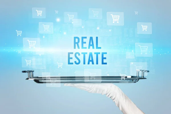 Servitör Som Serverar Real Estate Inskription Online Shopping Koncept — Stockfoto