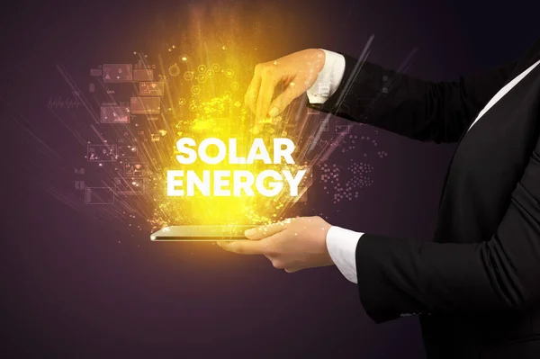 Solar Energy 비문으로 터치스크린의 혁신적 — 스톡 사진