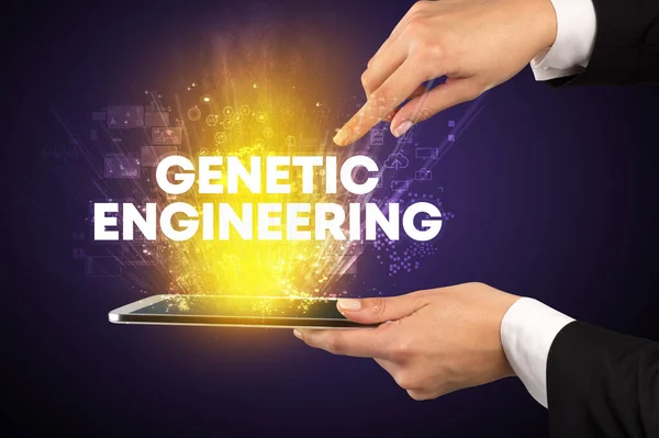 Nahaufnahme Eines Touchscreens Mit Genetic Engineering Beschriftung Innovatives Technologiekonzept — Stockfoto