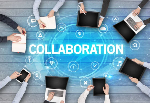 Grupa Osób Spotykających Się Firmą Collaboration Insciption Social Networking Concept — Zdjęcie stockowe