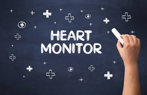 Çizimi Heart Monitor Yazı Tahtaya Beyaz Tebeşir Tıbbi Konsept — Stok fotoğraf