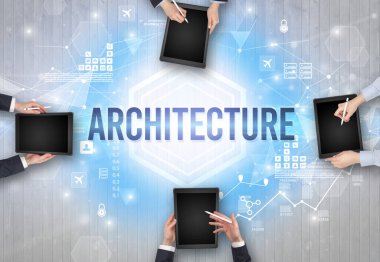 ARCHITECTURE yazıtları, modern teknoloji konsepti olan bir ofiste çalışan meşgul insanlar grubu