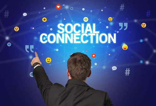 Bakifrån Affärsman Med Social Connection Inskription Sociala Nätverk Koncept — Stockfoto