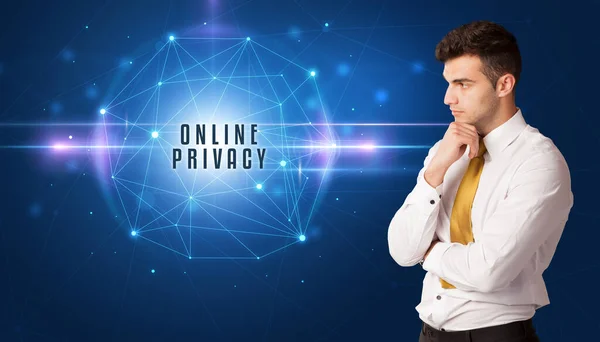 Uomo Affari Che Pensa Soluzioni Sicurezza Con Iscrizione Online Privacy — Foto Stock