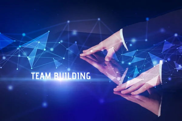 Üzletember Megható Hatalmas Képernyő Team Building Felirat Modern Technológia Üzleti — Stock Fotó