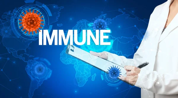 Доктор Заповнює Медичні Записи Написом Immune Вірологічною Концепцією — стокове фото