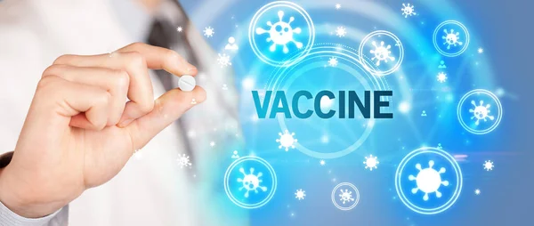 Medico Dando Pillola Con Iscrizione Vaccine Concetto Coronavirus — Foto Stock