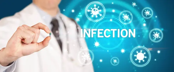 Лікар Дає Таблетки Написом Infection Концепція Коронавірусу — стокове фото