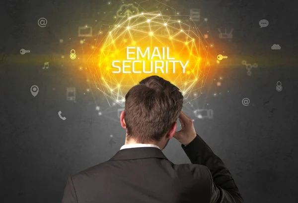 Bakifrån Affärsman Med Email Säkerhet Inskription Online Säkerhet Koncept — Stockfoto