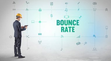 BOUNCE Oranı yazma kavramı ile yeni bir sosyal medya platformu üzerinde çalışan mühendis