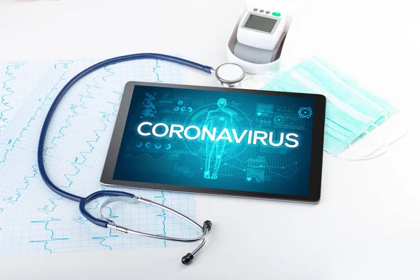 Tablette Outils Médicaux Avec Inscription Coronavirus Concept Coronavirus — Photo